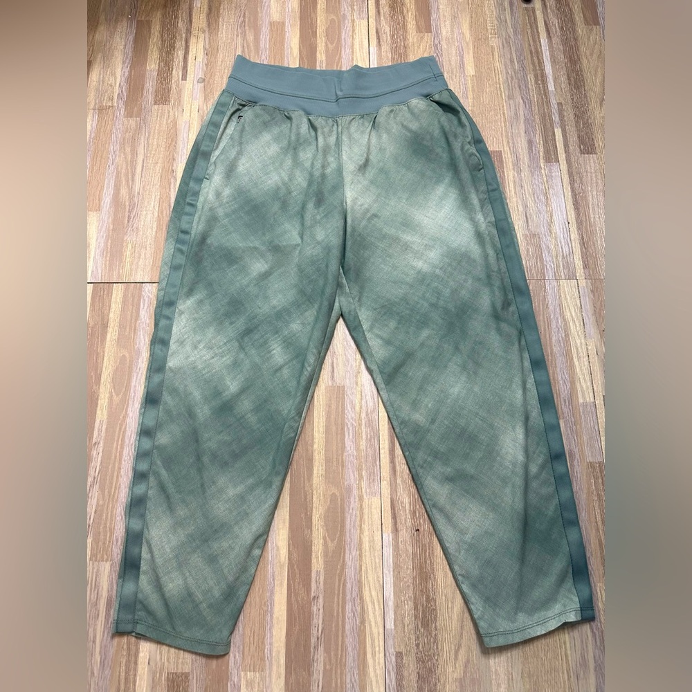 Athleta Nolita Slim Tapered Cropped Pant, Size 12